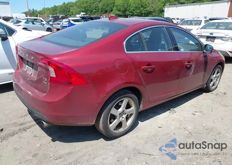 2013 Volvo S60 T5 from USA, damaged, VIN YV1612FHXD1215492